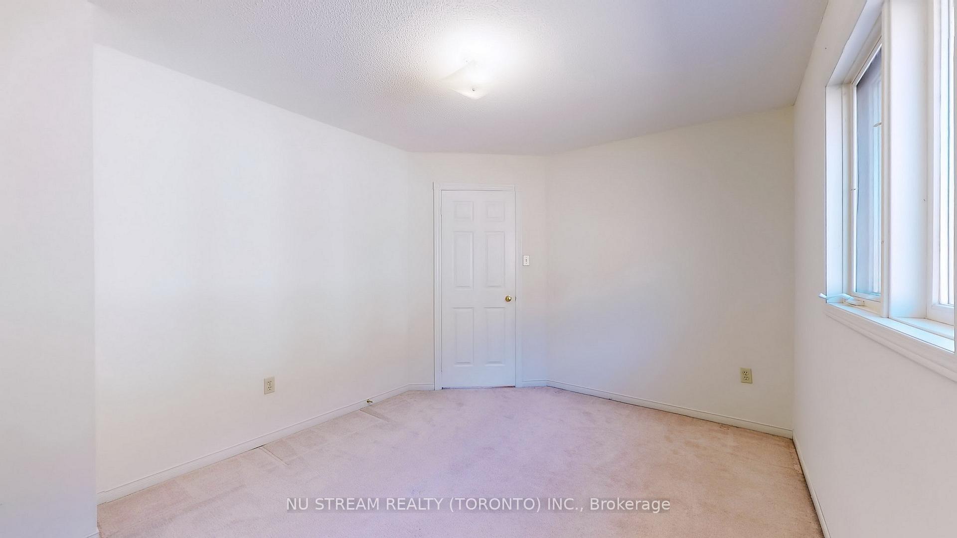 Photo 25 of 1337 Daniel Creek Road, Mississauga, East Credit — HOMEH