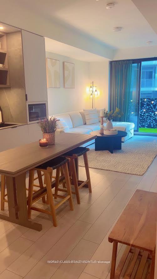 Photo 4 of Unit 2909, 55 Charles Street E, Toronto, Church-Yonge Corridor — HOMEH