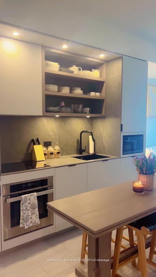 Photo 9 of Unit 2909, 55 Charles Street E, Toronto, Church-Yonge Corridor — HOMEH