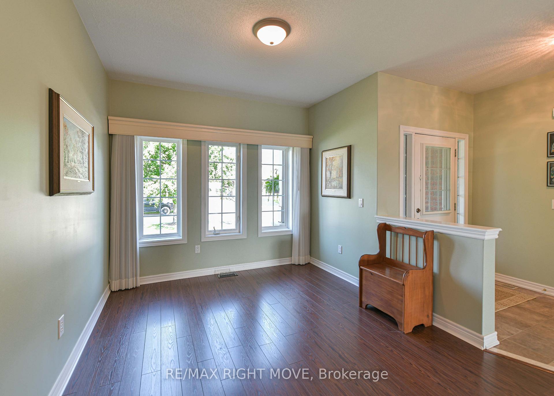 Photo 8 of 97 Atlantis Drive, Orillia — HOMEH