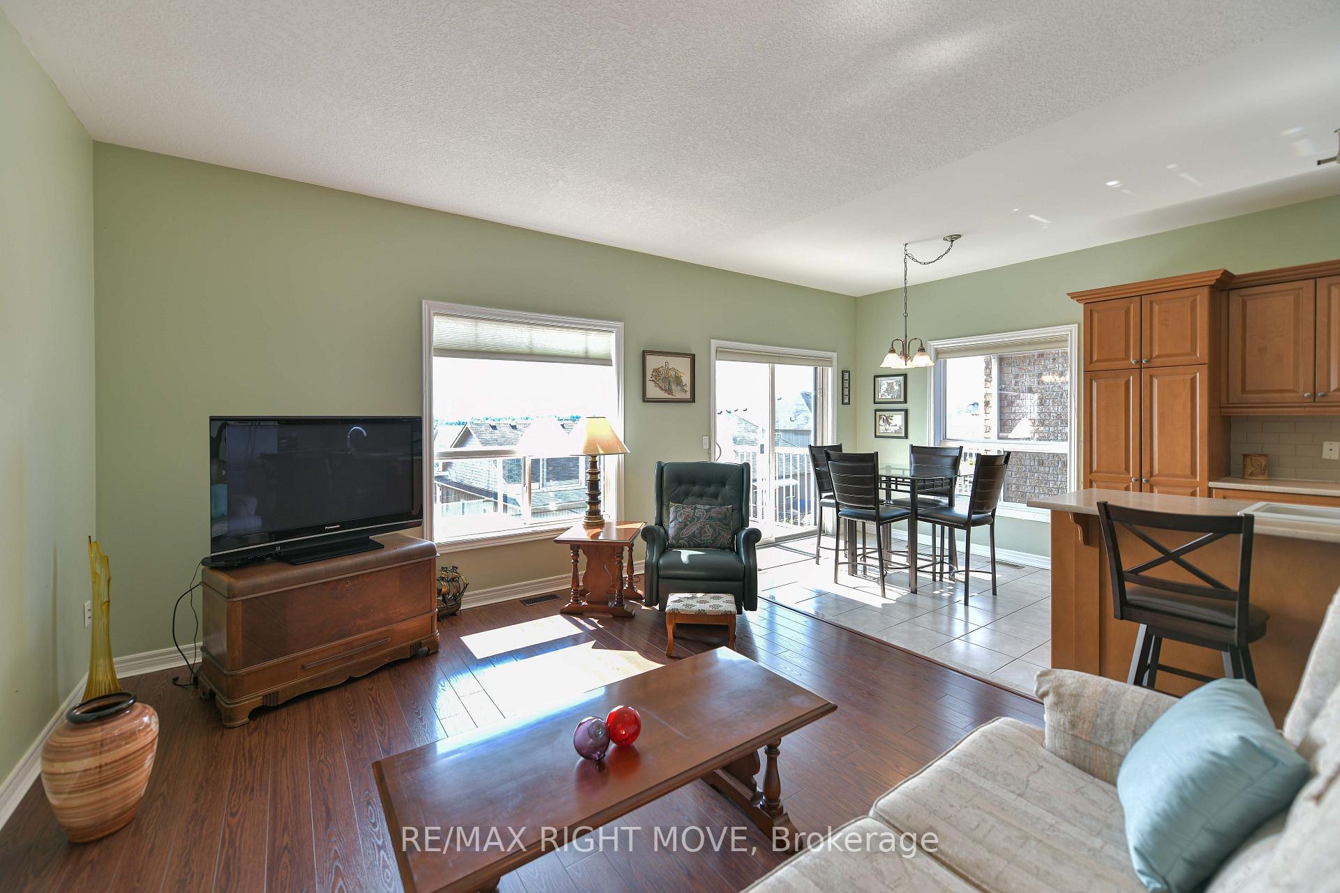 Photo 19 of 97 Atlantis Drive, Orillia — HOMEH