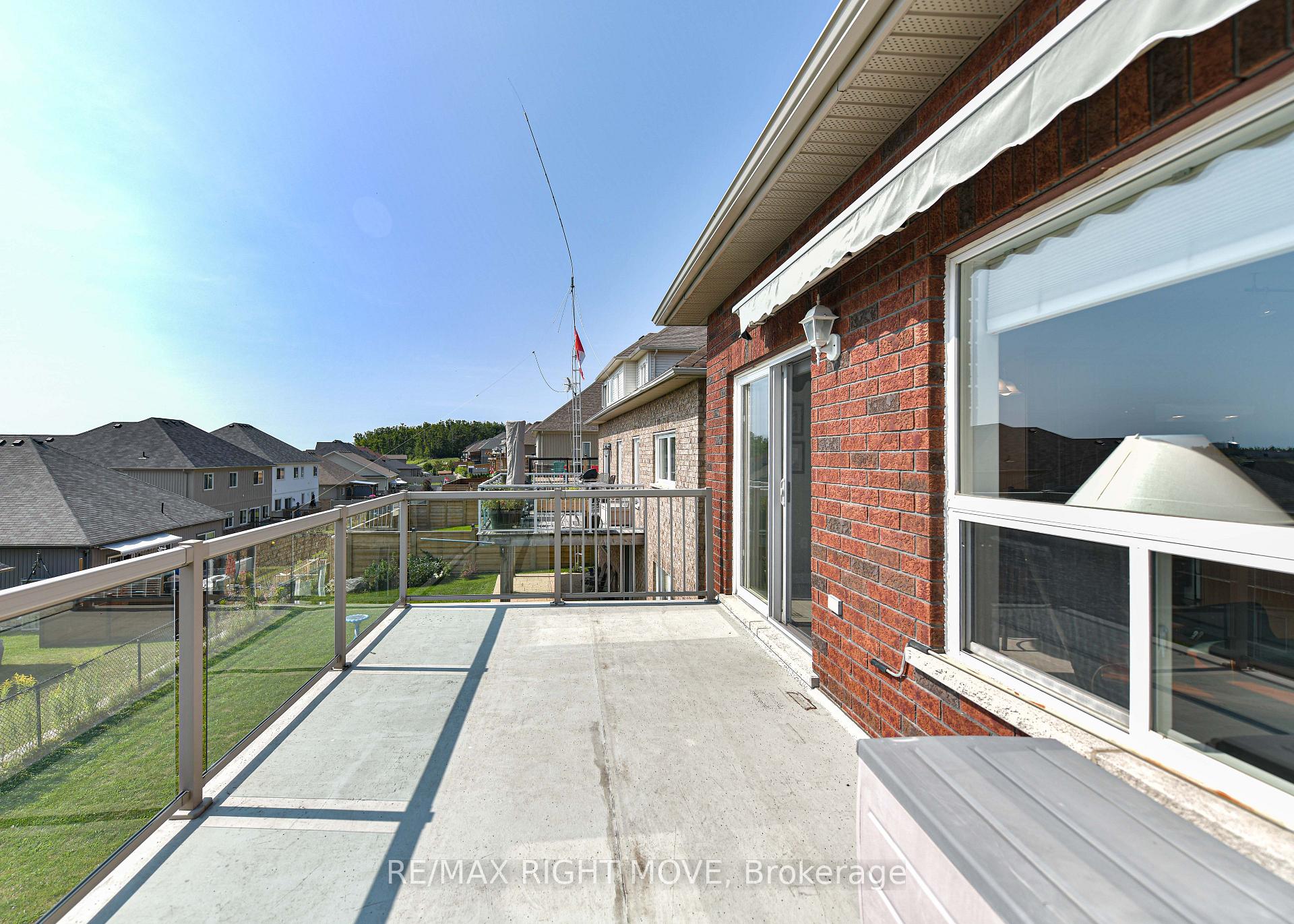 Photo 23 of 97 Atlantis Drive, Orillia — HOMEH