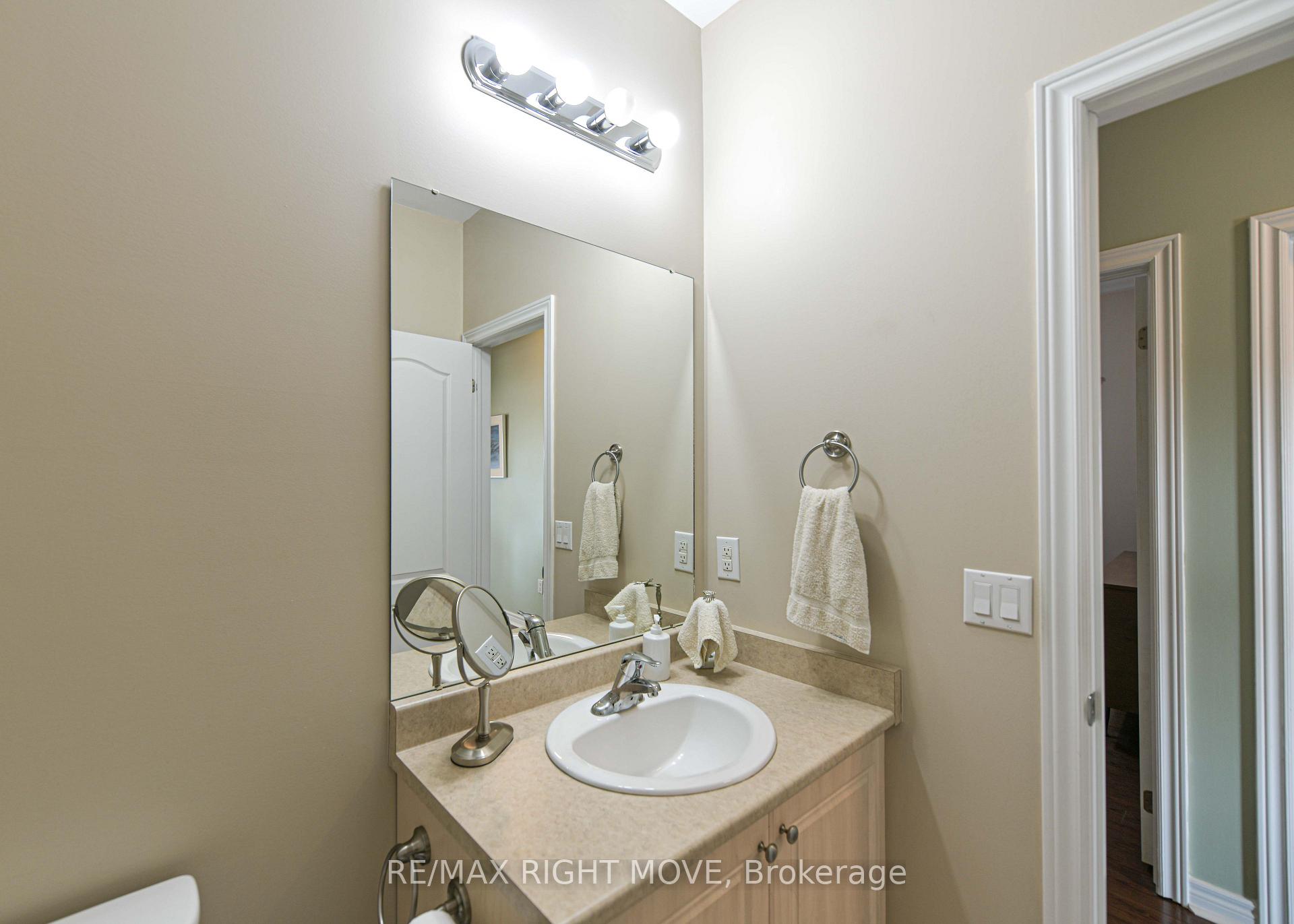 Photo 33 of 97 Atlantis Drive, Orillia — HOMEH