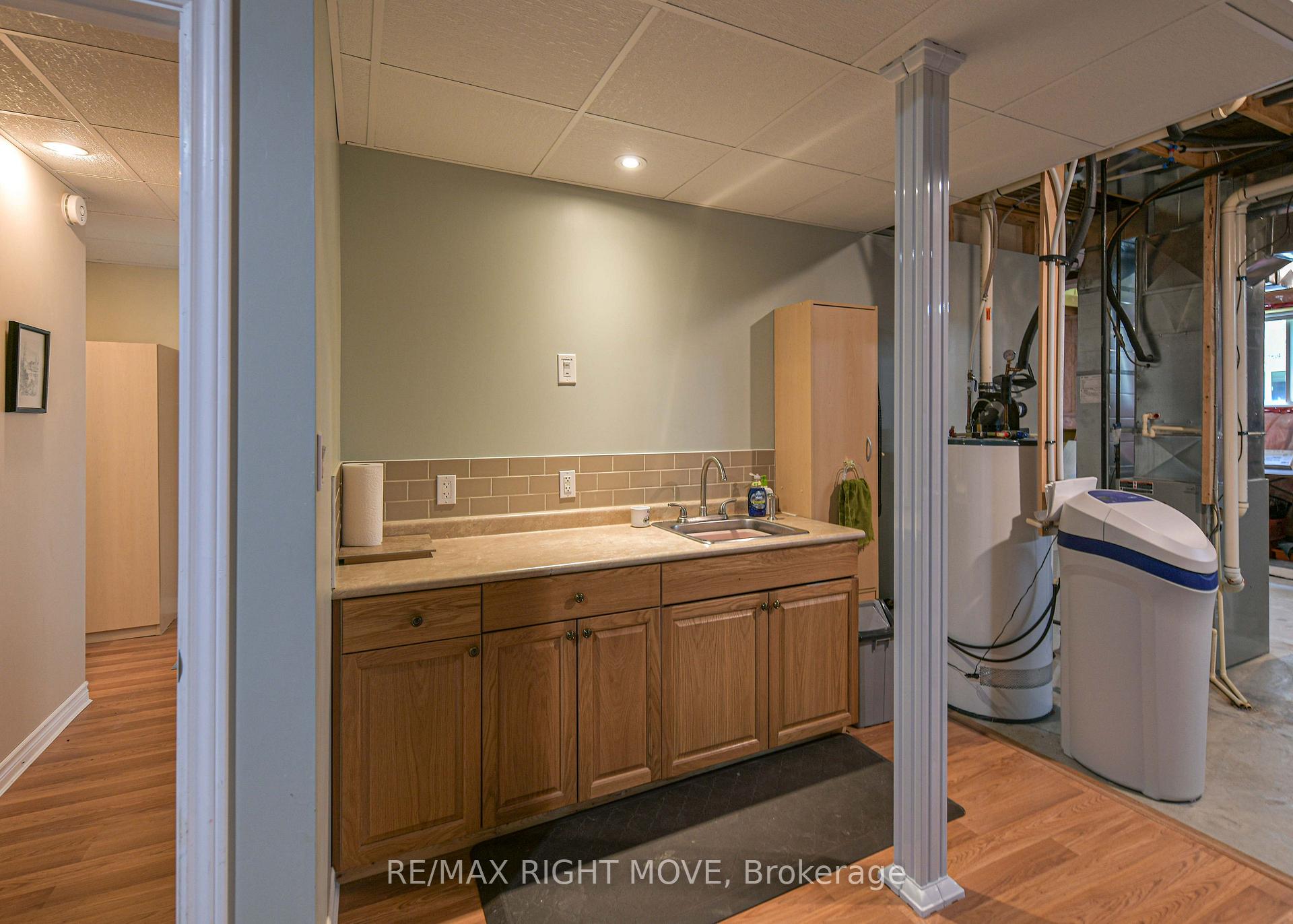 Photo 48 of 97 Atlantis Drive, Orillia — HOMEH
