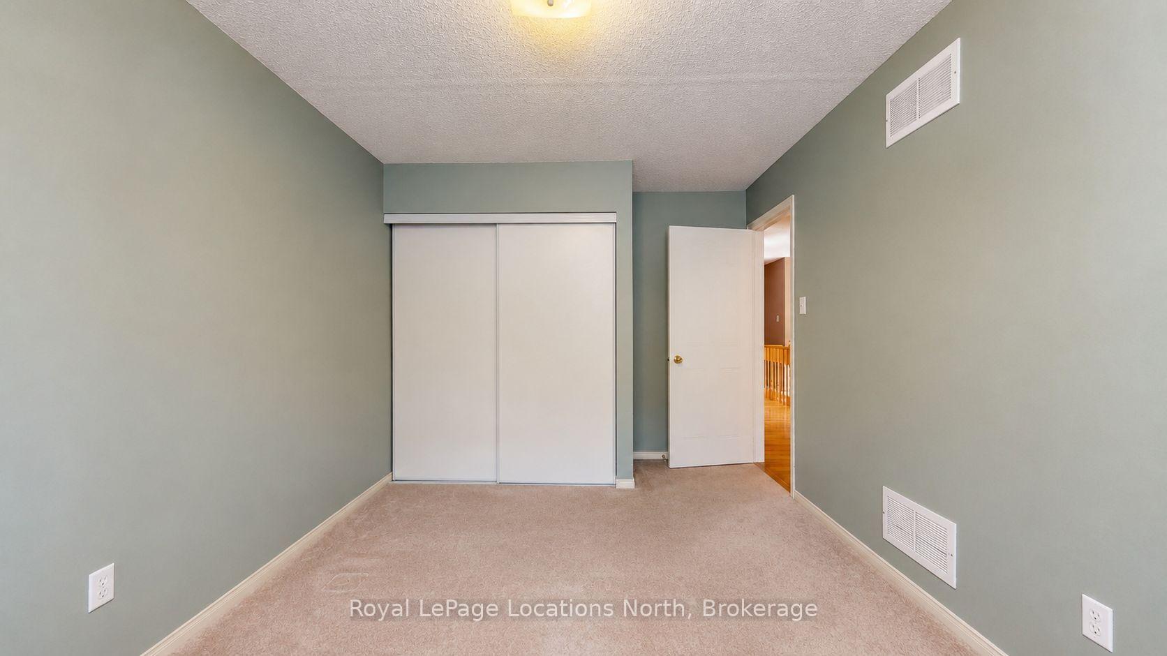 Photo 19 of 63 Glen Eton Road, Wasaga Beach — HOMEH