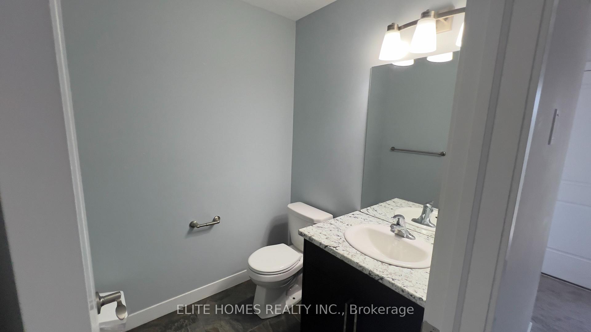 Photo 25 of 1942 Foxridge Crescent, London, North S — HOMEH