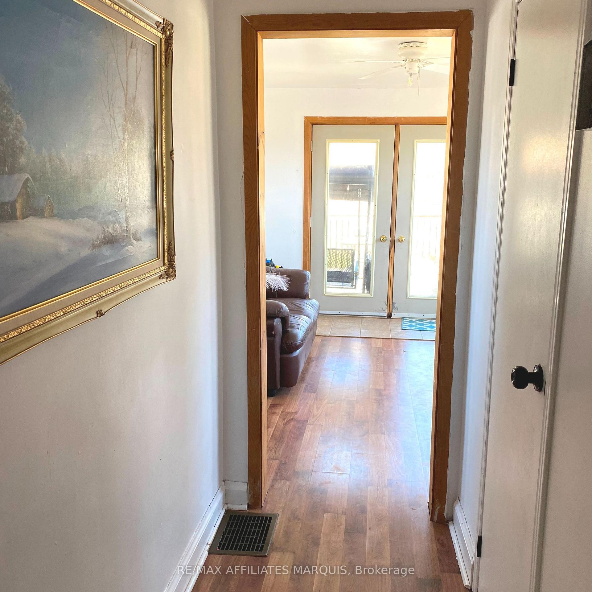 Photo 23 of 33 Mary Street, Smiths Falls, Smiths Falls — HOMEH