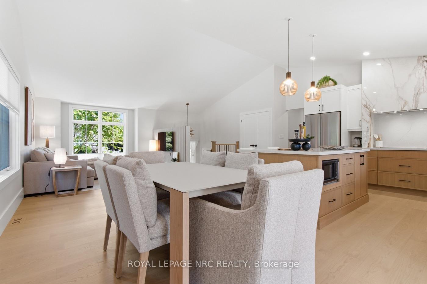 Photo 14 of 64 Sandra Drive, Pelham, Fenwick — HOMEH