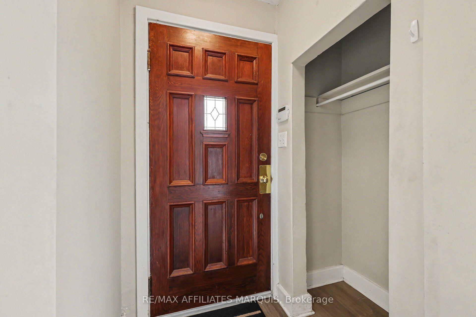 Photo 6 of 6036 Perth Street, Ottawa, Richmond — HOMEH