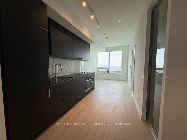 Photo 3 of Unit 5802, 8 Wellesley Street, Toronto, Bay Street Corridor — HOMEH