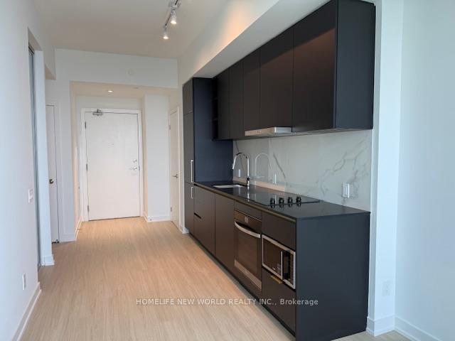 Photo 4 of Unit 5802, 8 Wellesley Street, Toronto, Bay Street Corridor — HOMEH