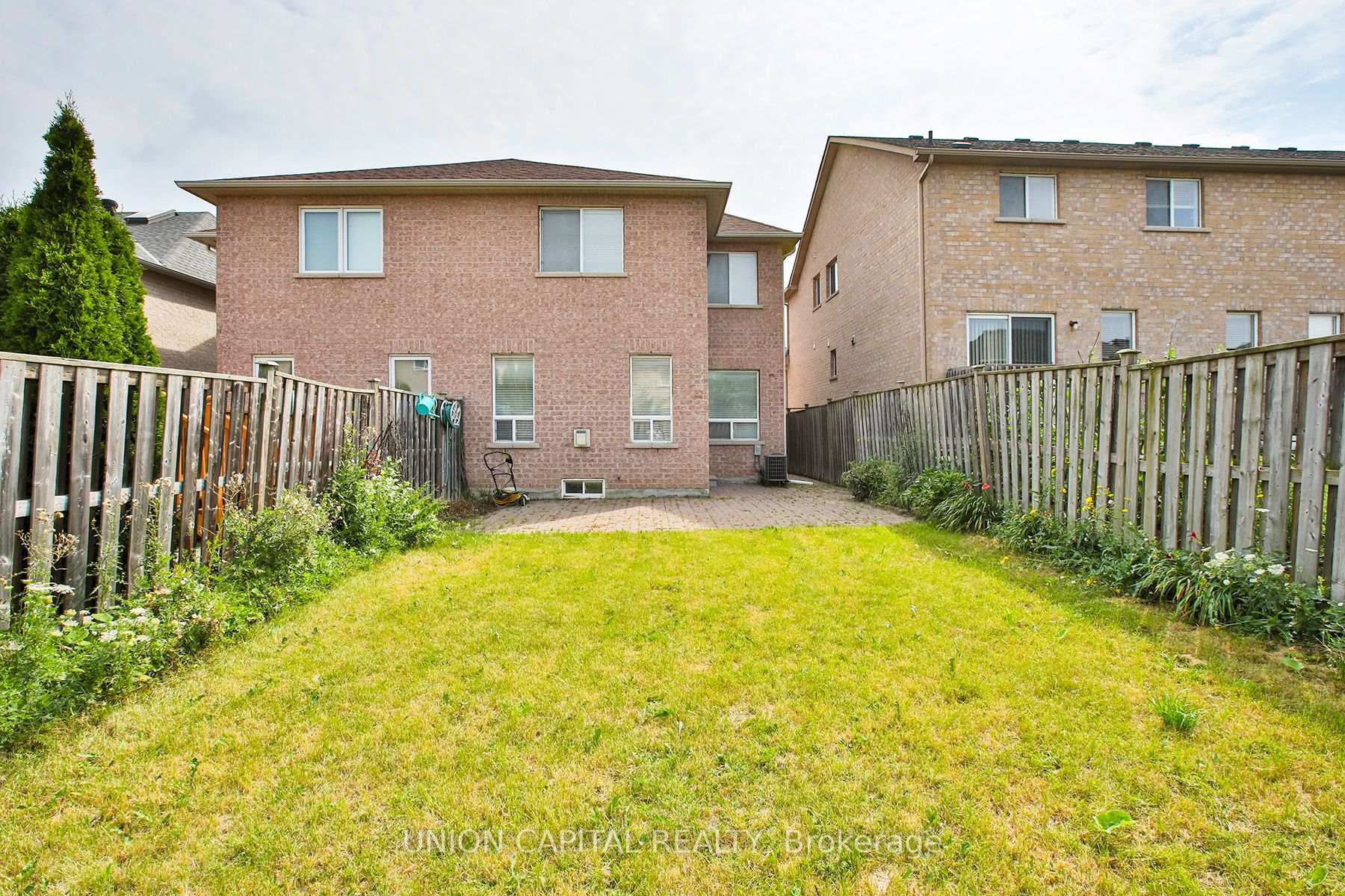 Photo 24 of 762 Caboto Trail, Markham, Village Green-South Unionville — HOMEH