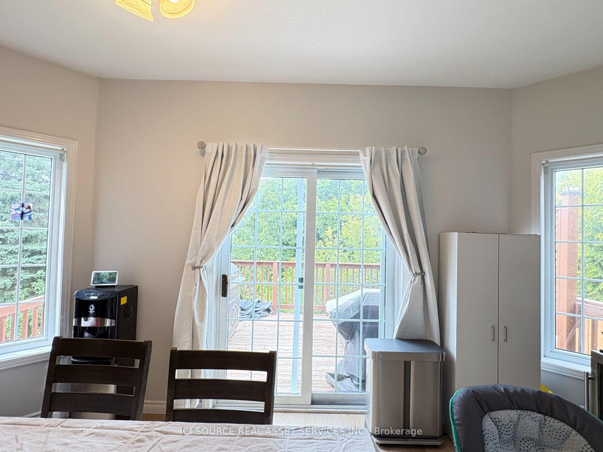 Photo 12 of 2 Woodcrest Court, Kitchener, Doon South — HOMEH