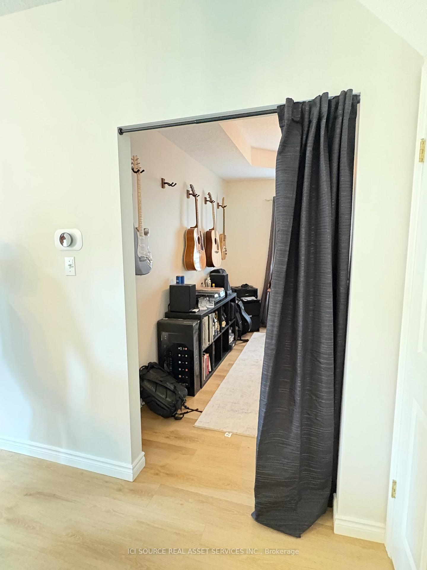 Photo 14 of 2 Woodcrest Court, Kitchener, Doon South — HOMEH