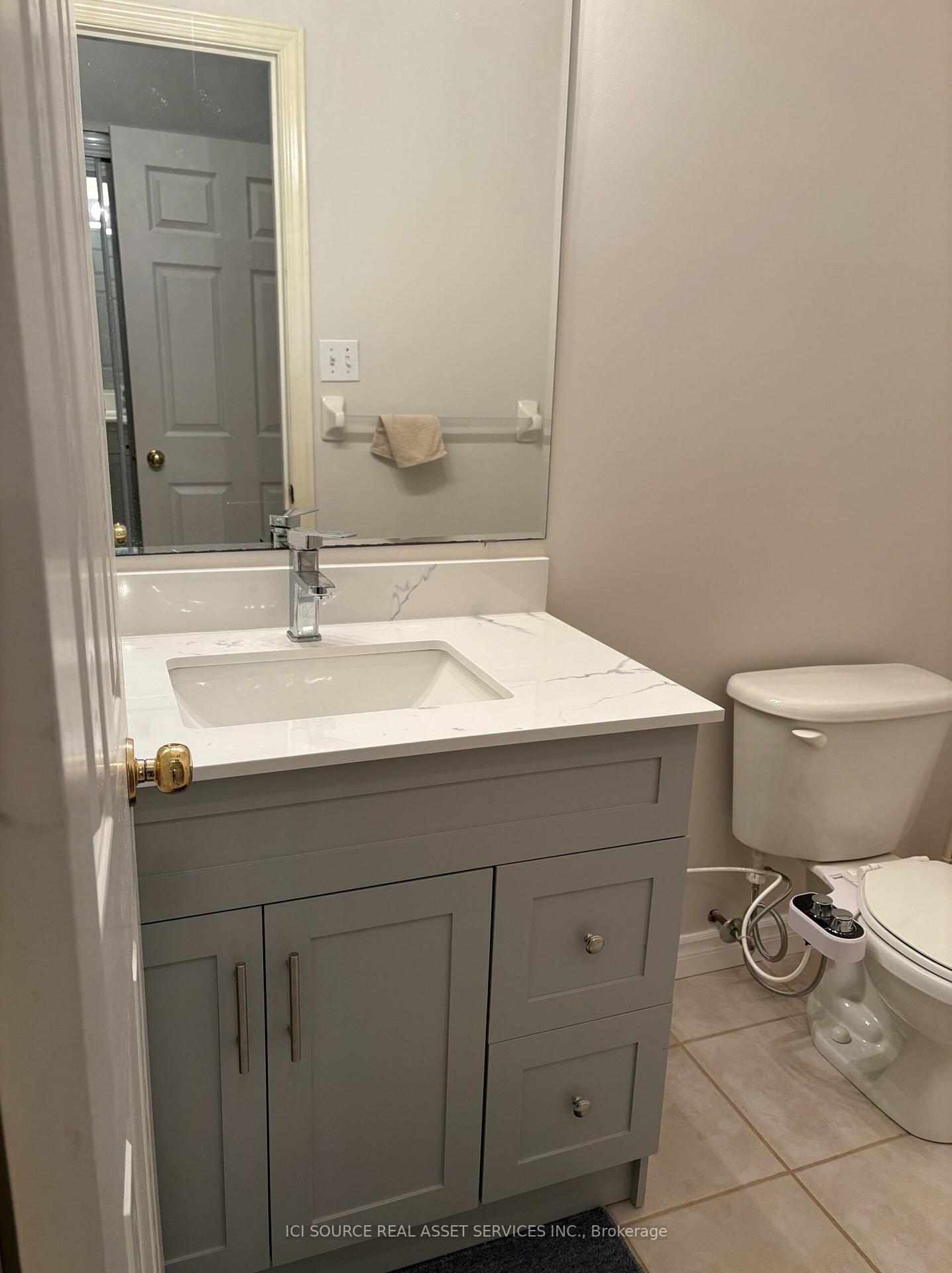 Photo 25 of 2 Woodcrest Court, Kitchener, Doon South — HOMEH