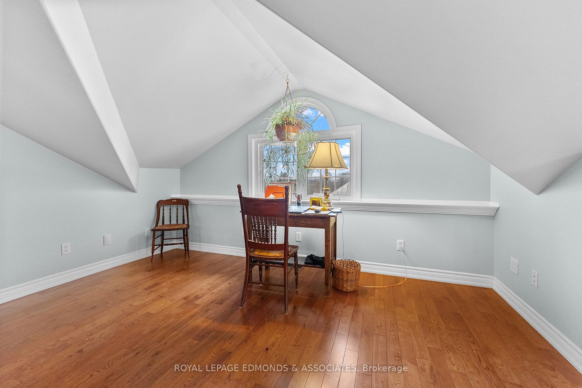 Photo 21 of 146 Mary Street, Pembroke, Pembroke — HOMEH