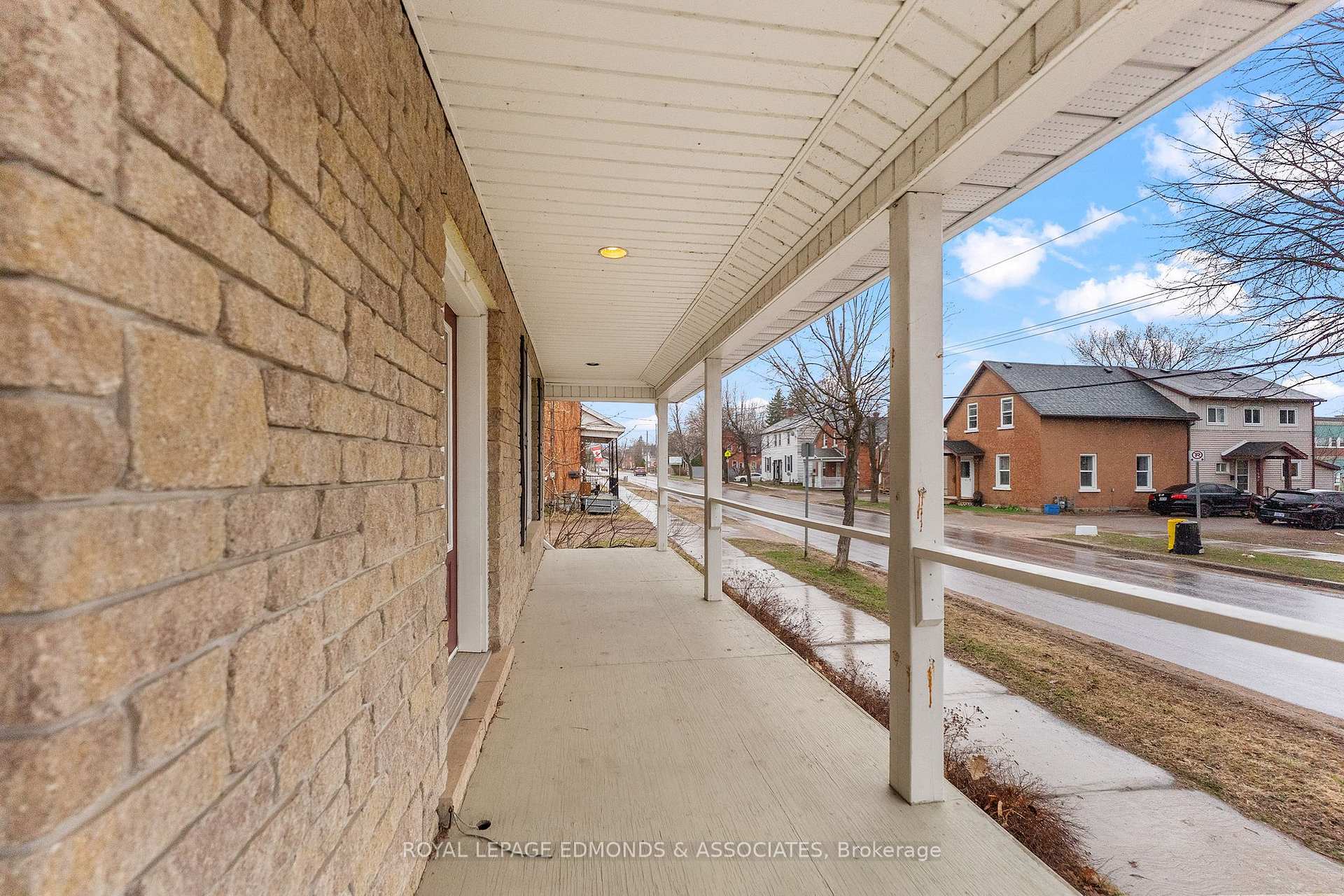 Photo 35 of 146 Mary Street, Pembroke, Pembroke — HOMEH