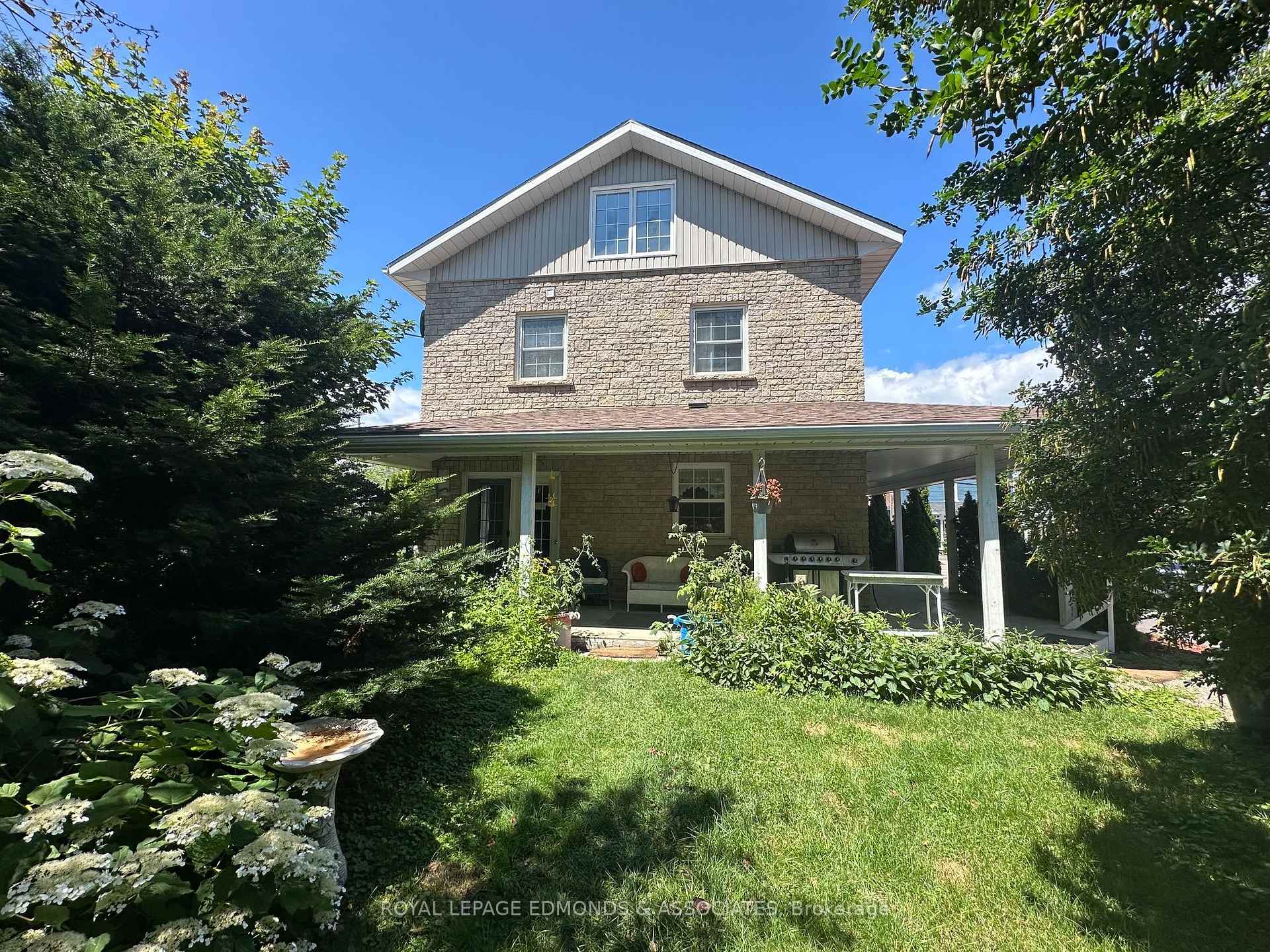 Photo 45 of 146 Mary Street, Pembroke, Pembroke — HOMEH