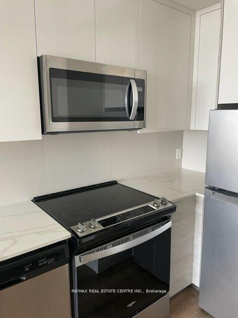 Photo 8 of Unit 1711, 60 Frederick Street, Kitchener, Civic Centre — HOMEH