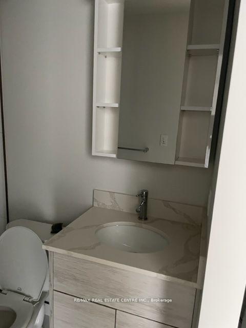 Photo 14 of Unit 1711, 60 Frederick Street, Kitchener, Civic Centre — HOMEH