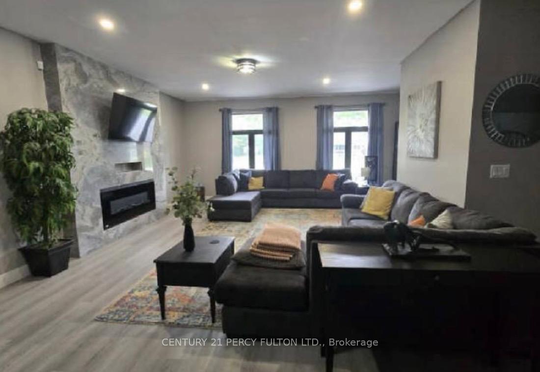 Photo 6 of 86 Woodland Drive Pine, Norfolk, Pine Grove — HOMEH