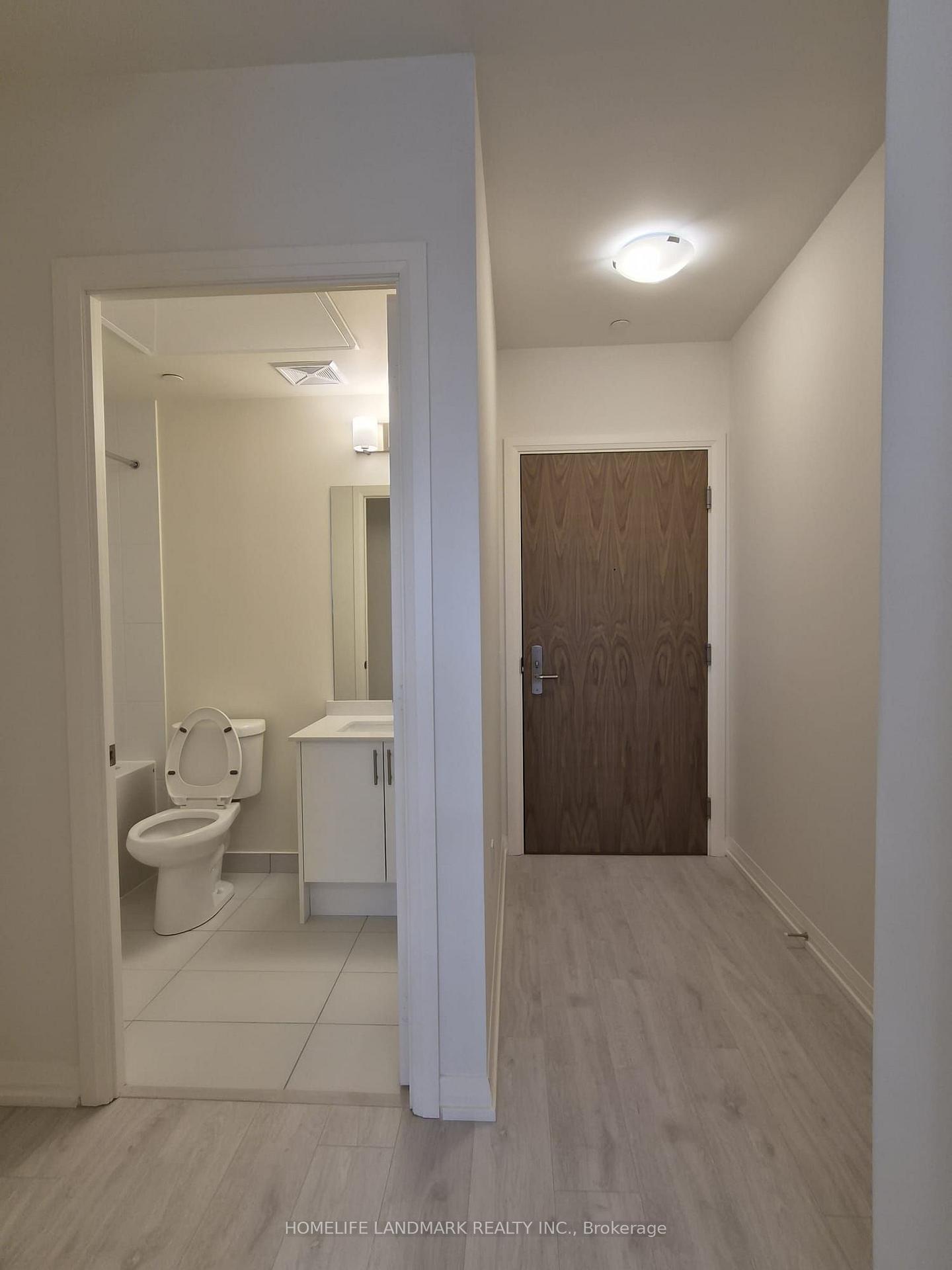 Photo 7 of Unit 2810, 27 Korda Gate, Vaughan, Vellore Village — HOMEH