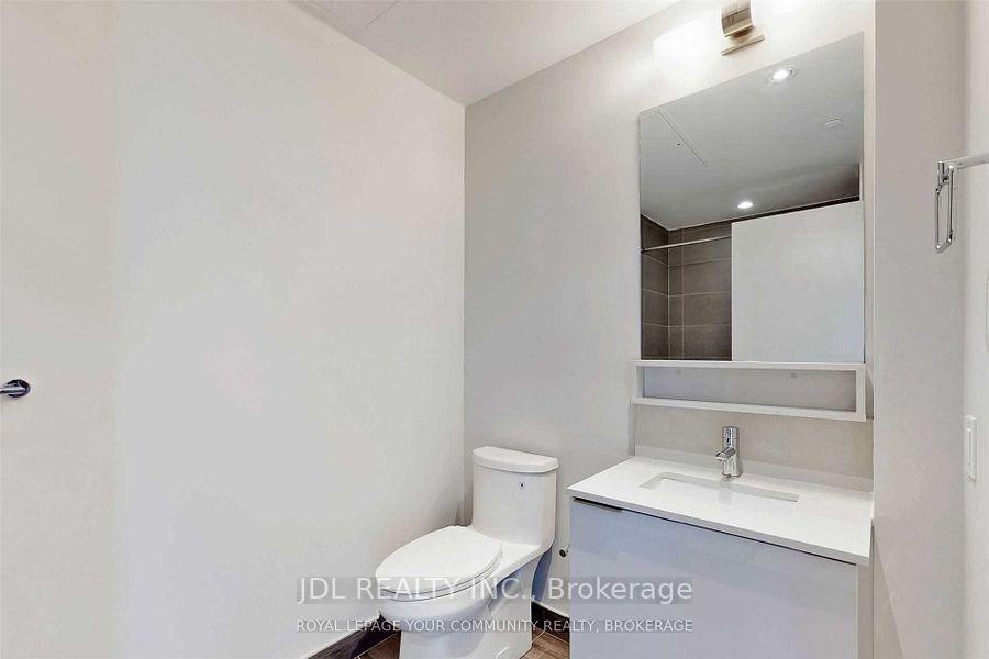 Photo 6 of Unit 4011, 5 buttermill Avenue, Vaughan, Vaughan Corporate Centre — HOMEH