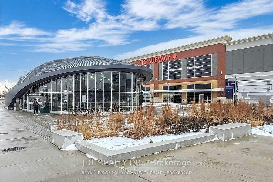 Photo 12 of Unit 4011, 5 buttermill Avenue, Vaughan, Vaughan Corporate Centre — HOMEH