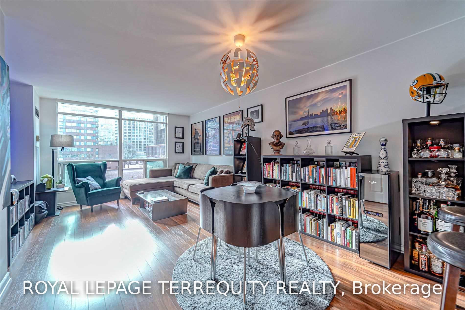 Photo 9 of Unit 319, 942 Yonge Street, Toronto, The Annex — HOMEH