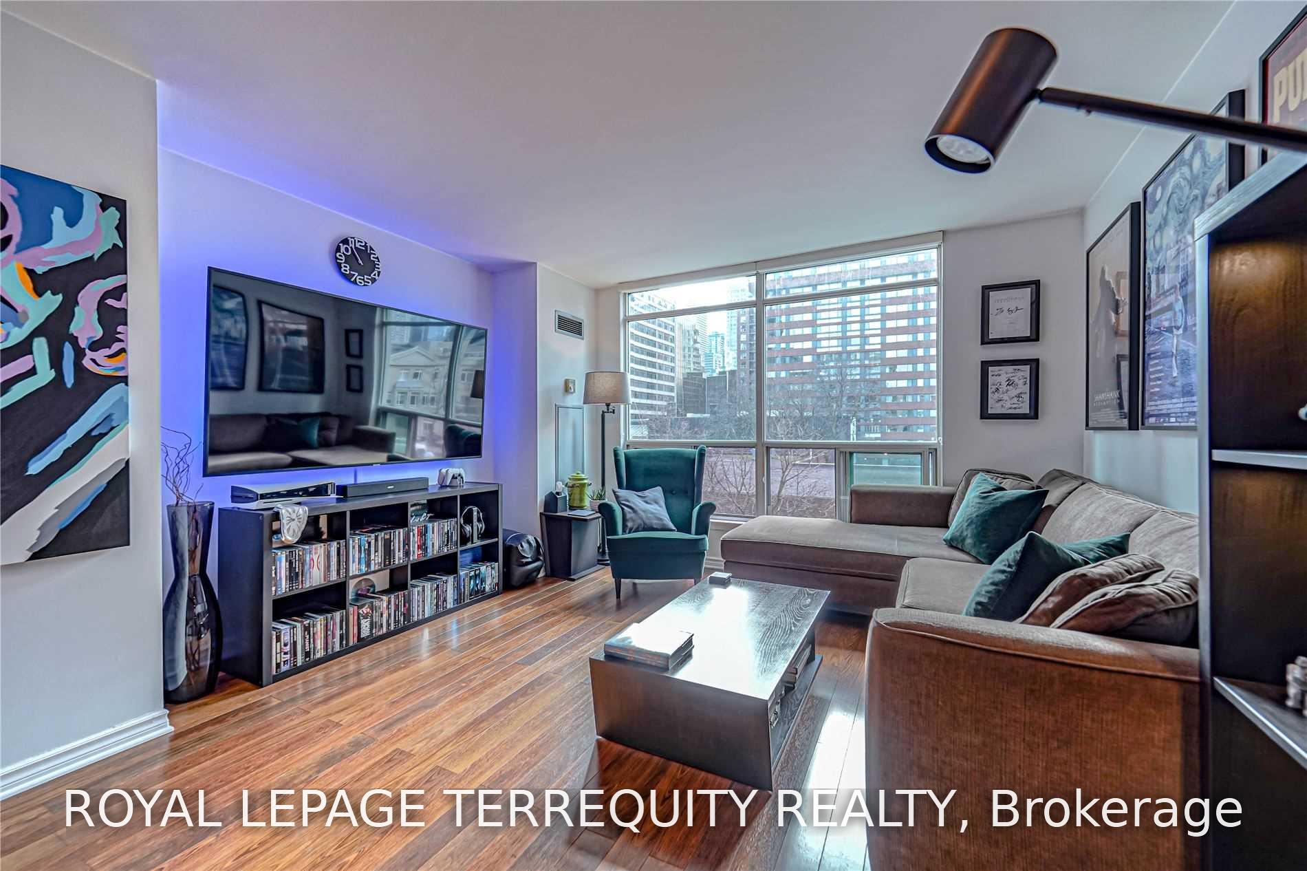 Photo 13 of Unit 319, 942 Yonge Street, Toronto, The Annex — HOMEH