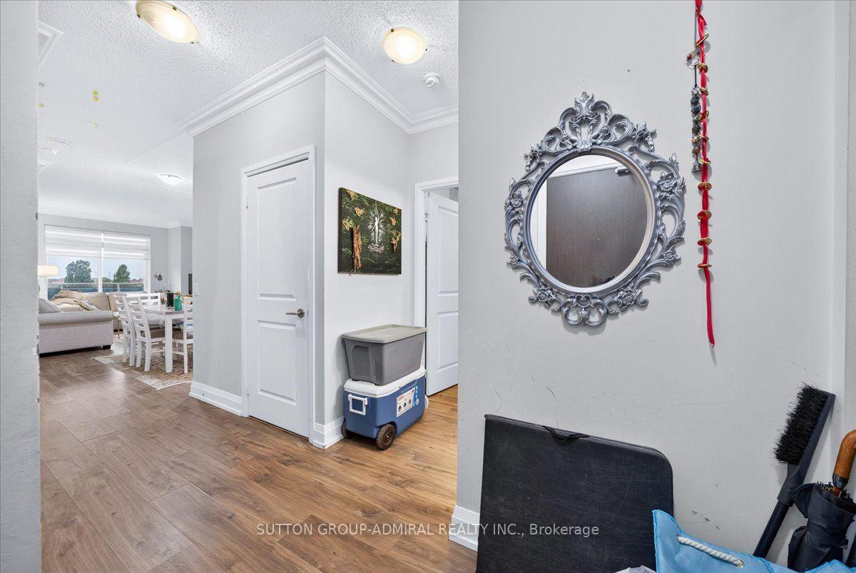 Photo 7 of Unit 331, 7900 Bathurst Street, Vaughan, Beverley Glen — HOMEH