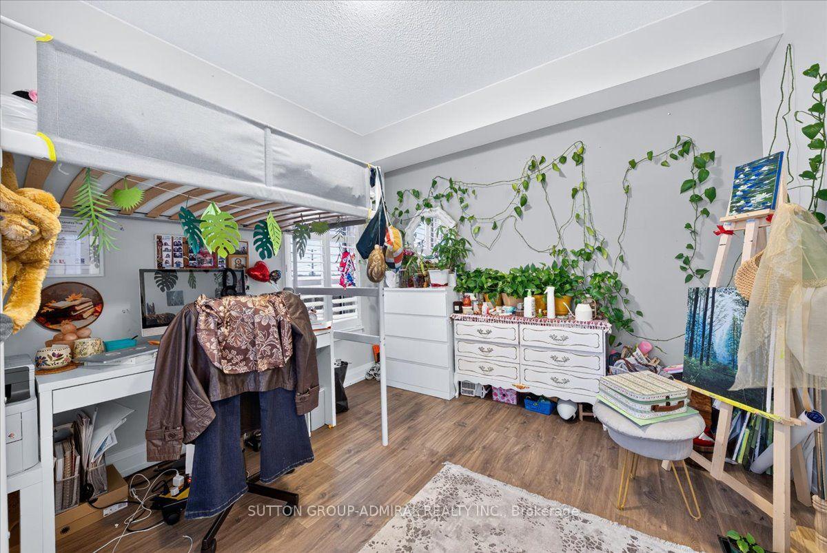 Photo 13 of Unit 331, 7900 Bathurst Street, Vaughan, Beverley Glen — HOMEH