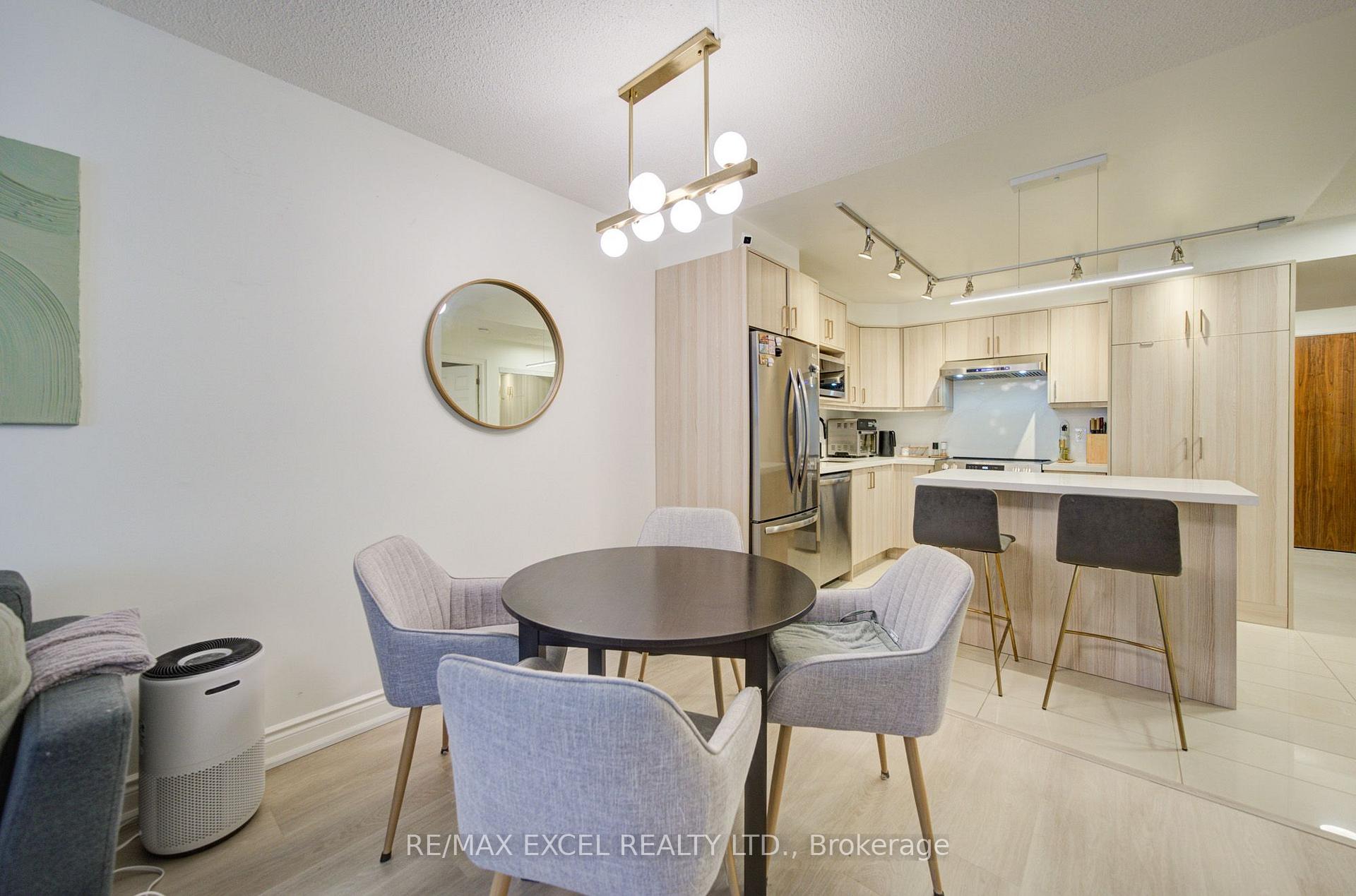 Photo 26 of Unit 202, 37 Galleria Parkway, Markham, Commerce Valley — HOMEH