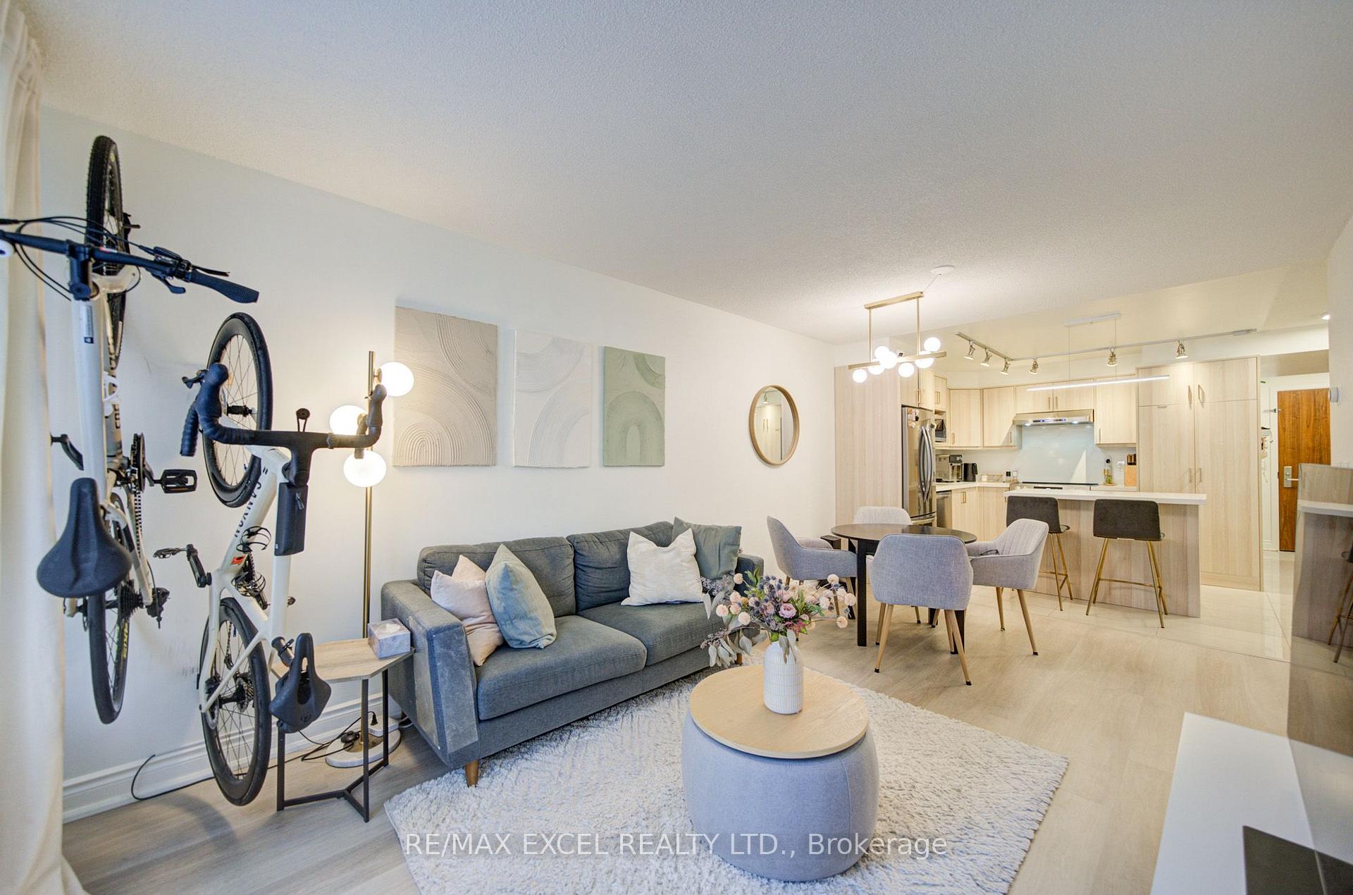 Photo 31 of Unit 202, 37 Galleria Parkway, Markham, Commerce Valley — HOMEH