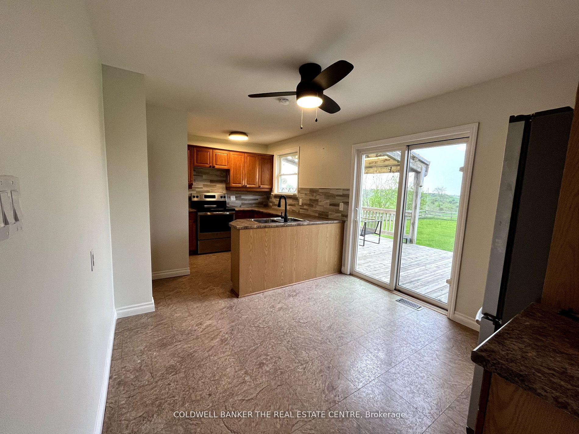 Photo 16 of 7122 County 27 Road, Essa, Rural Essa — HOMEH