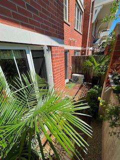 Photo 3 of Unit 29, 2468 Post Road, Oakville, River Oaks — HOMEH