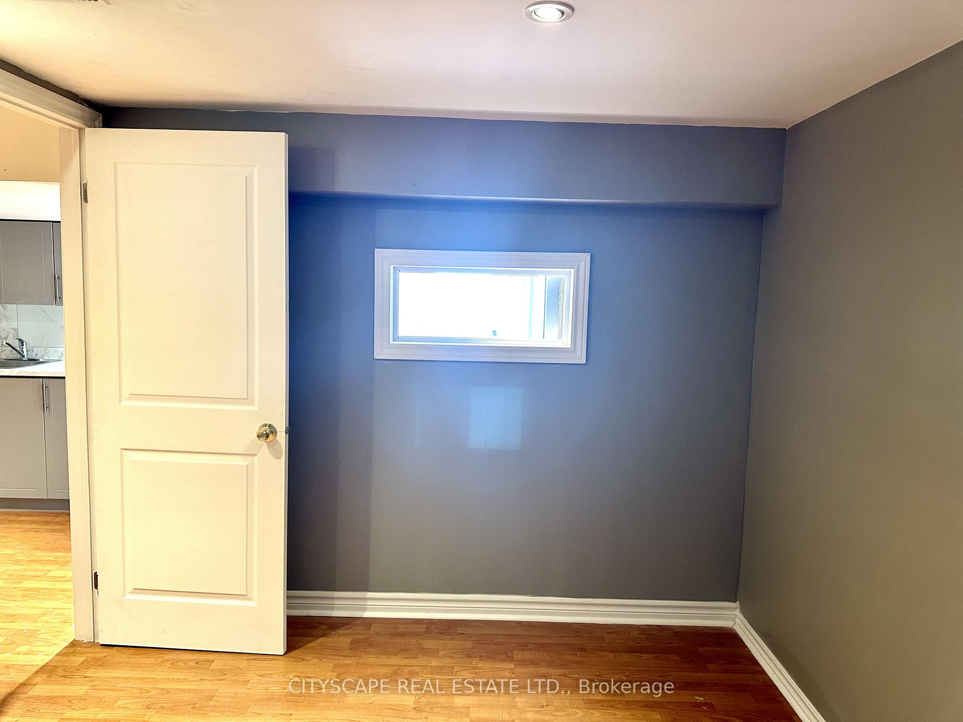 Photo 18 of 116 Rexway Drive E, Halton Hills, Georgetown — HOMEH