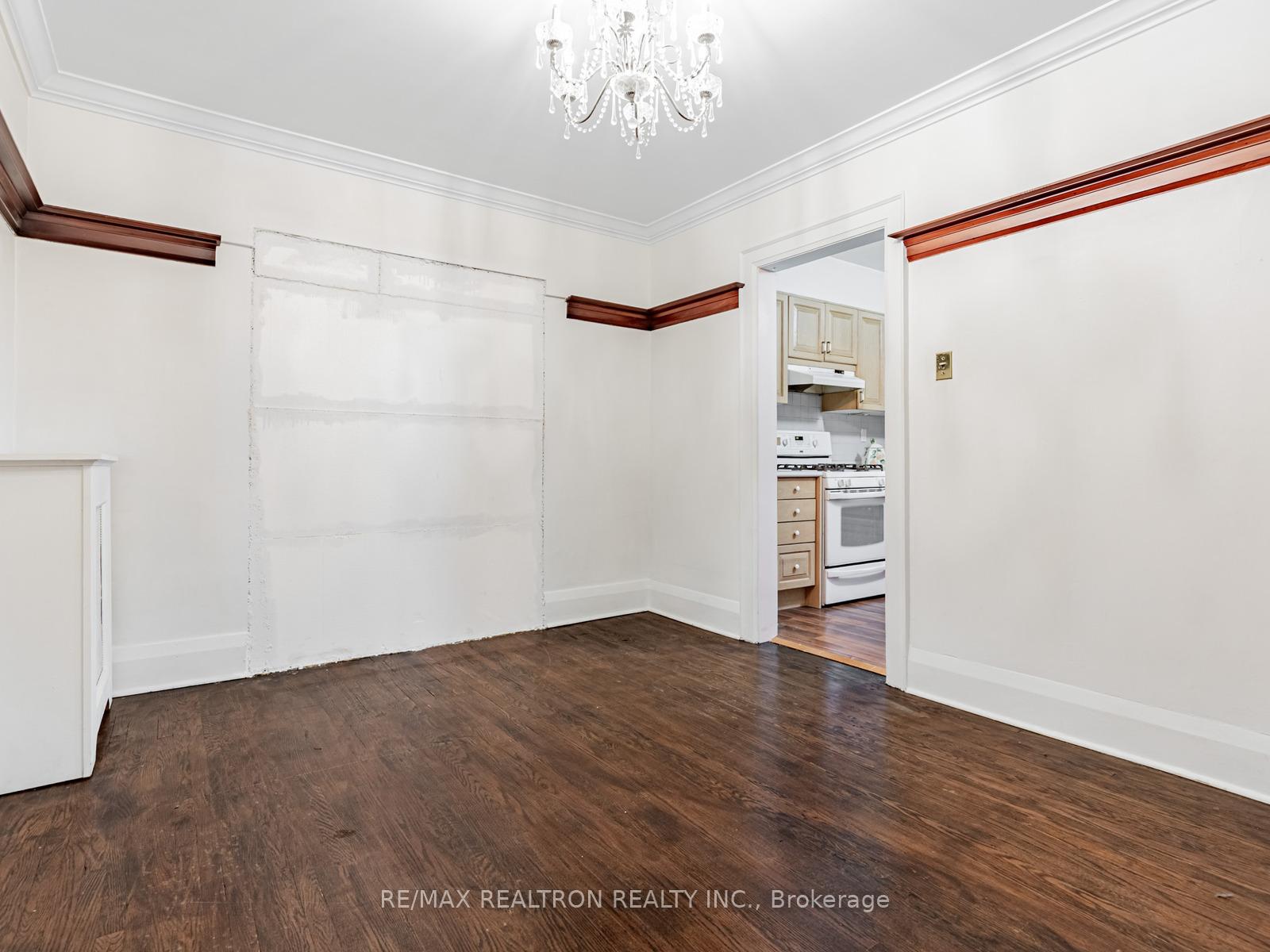 Photo 8 of 149 Eastbourne Avenue, Toronto, Yonge-Eglinton — HOMEH