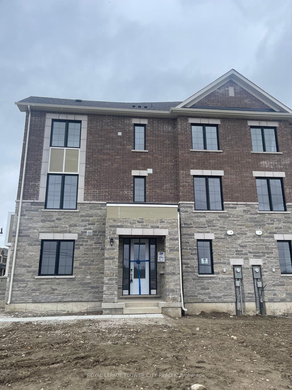 Photo 1 of 93 Keppel Circle, Brampton, Northwest Brampton — HOMEH