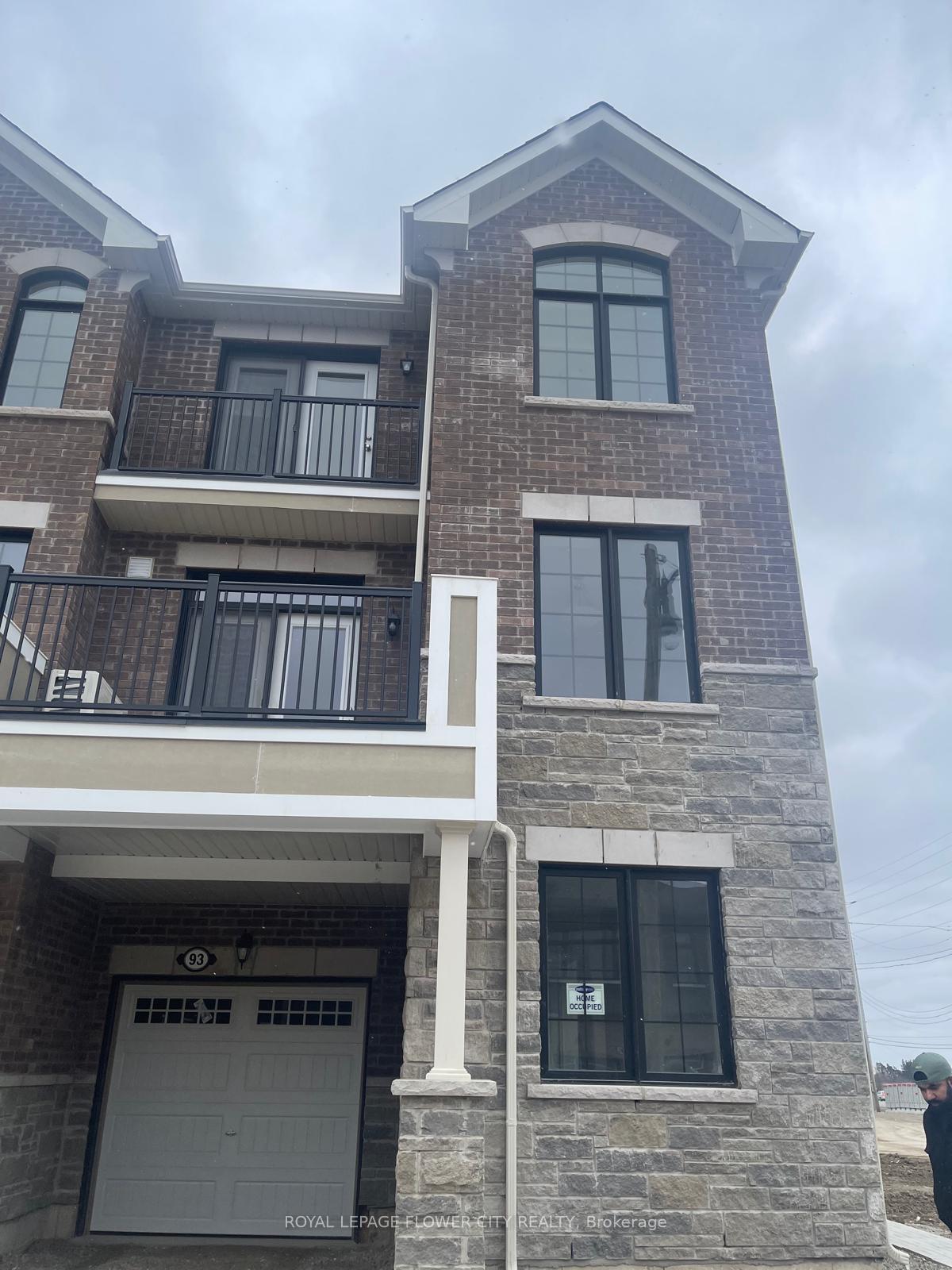 Photo 7 of 93 Keppel Circle, Brampton, Northwest Brampton — HOMEH