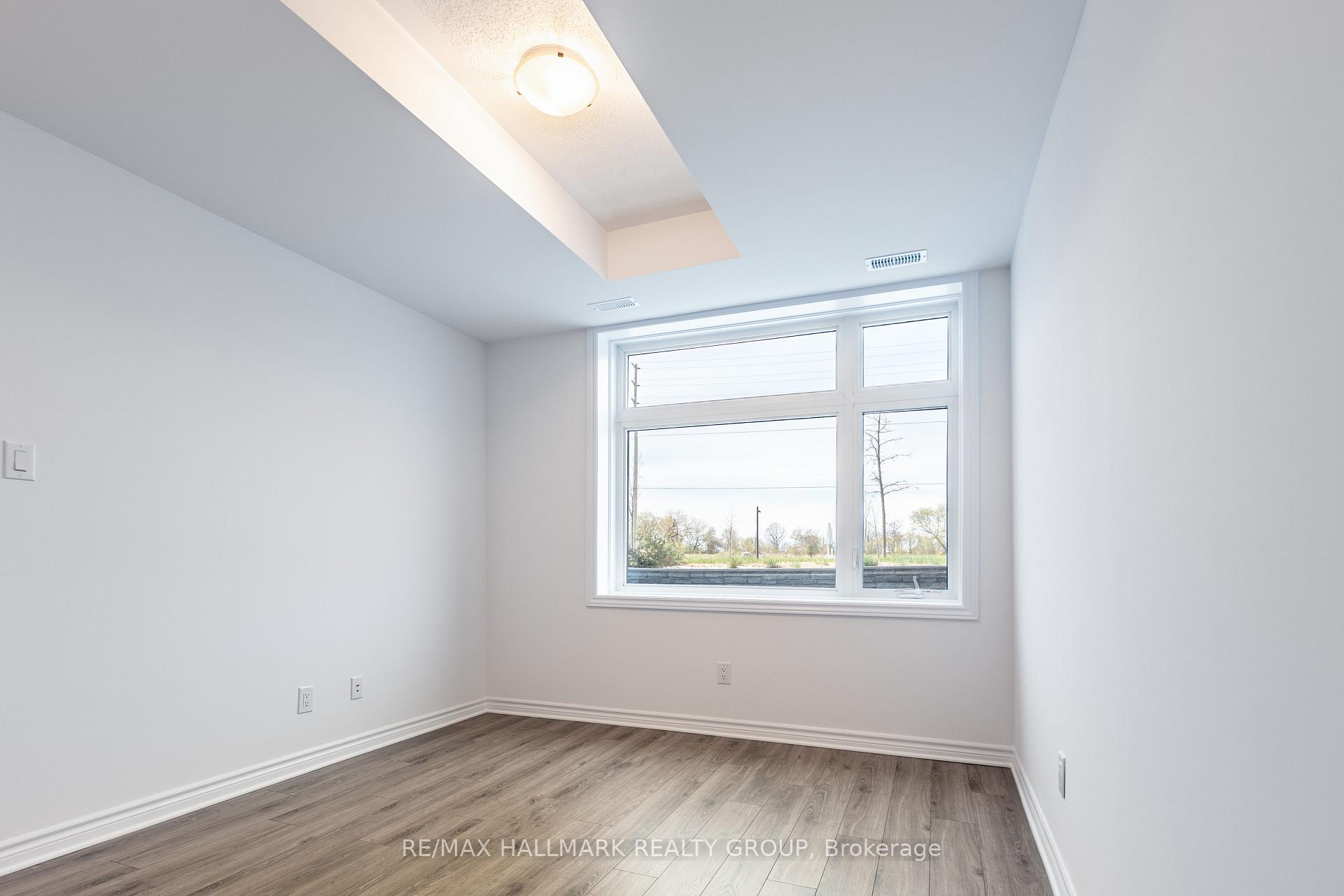 Photo 13 of Unit A, 60 Jaguar Private, Ottawa, Kanata - Emerald Meadows/Trailwest — HOMEH