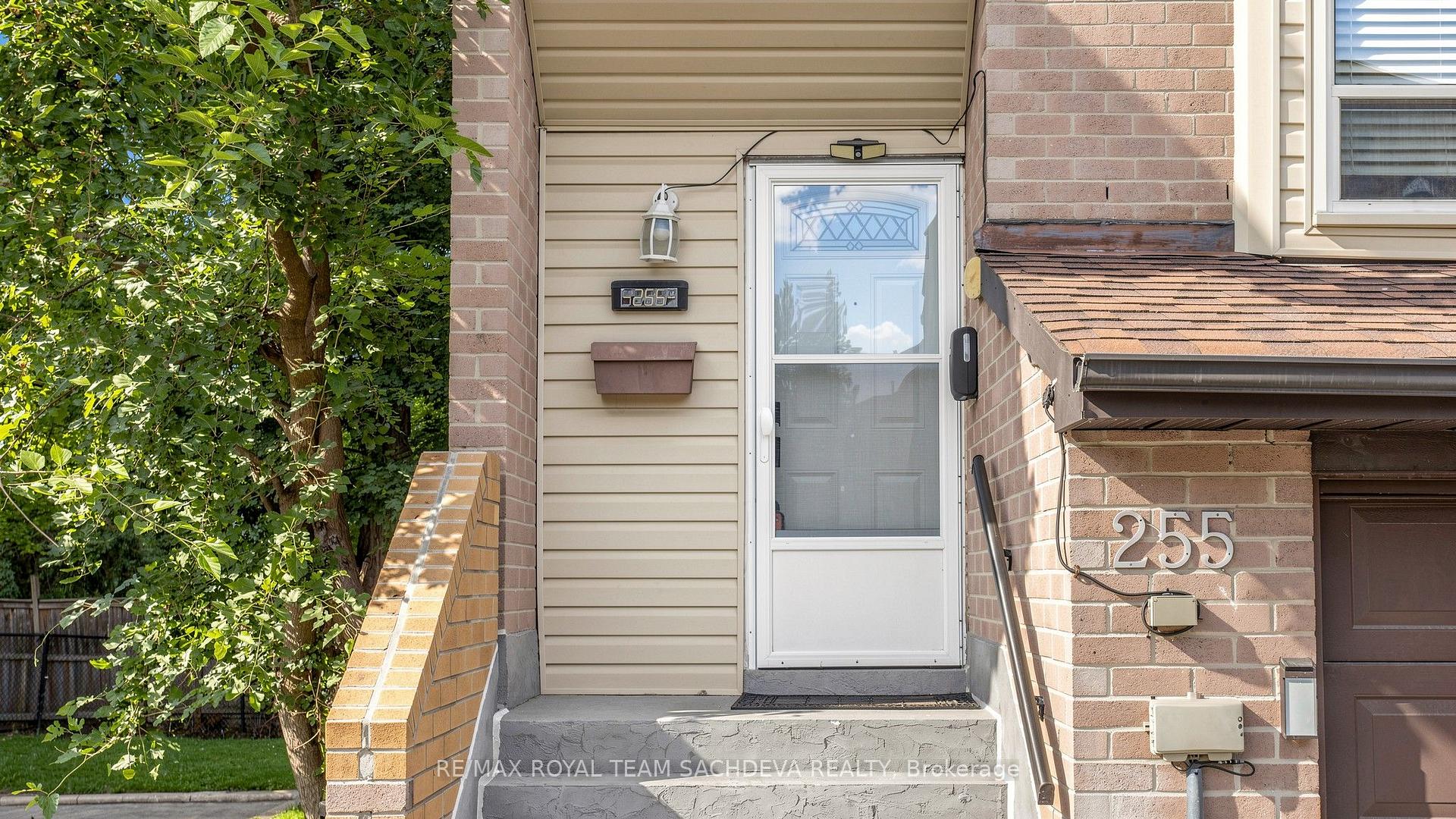 Photo 3 of Unit 255, 55 Collinsgrove Road, Scarborough, West Hill — HOMEH