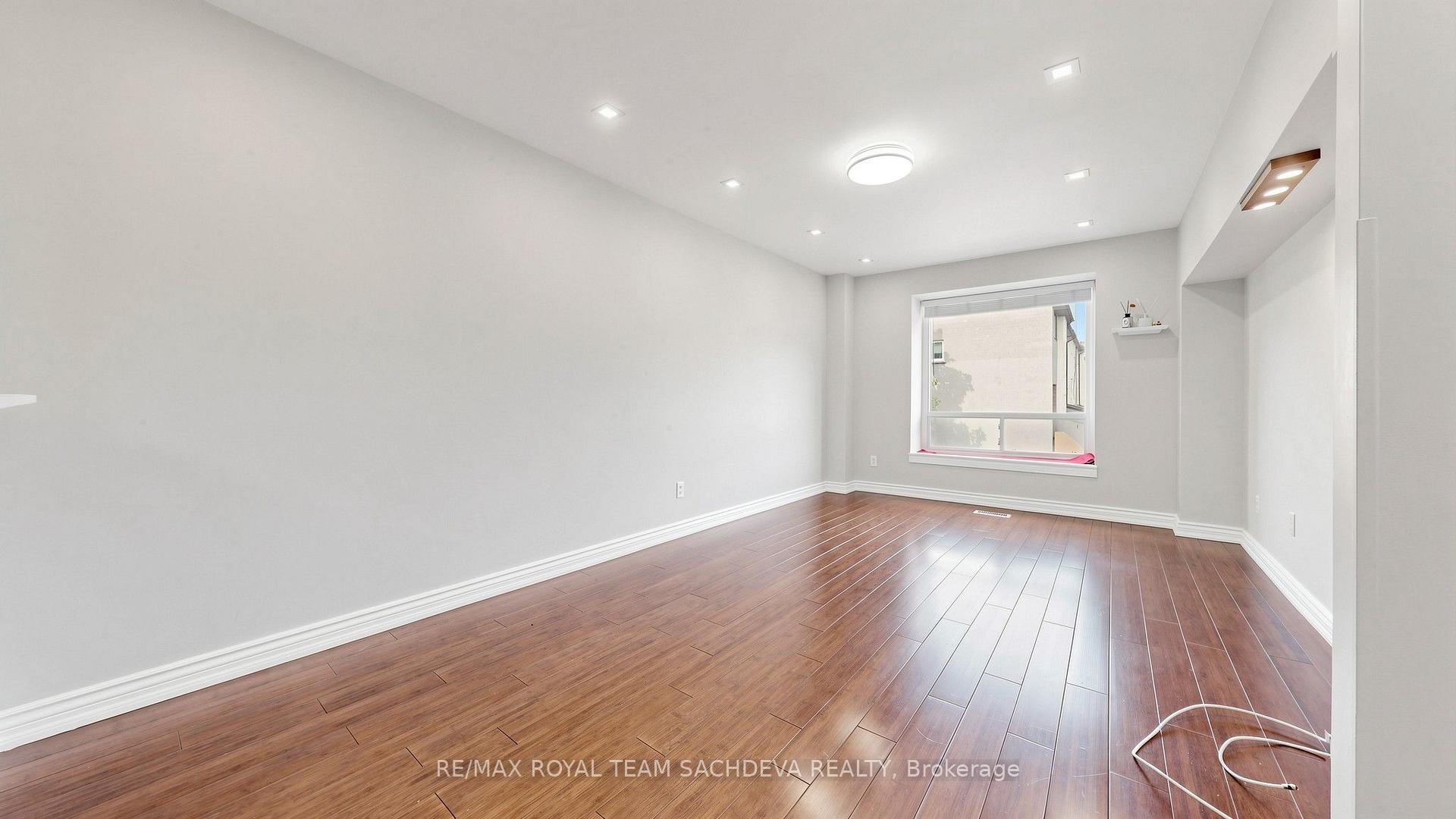 Photo 10 of Unit 255, 55 Collinsgrove Road, Scarborough, West Hill — HOMEH