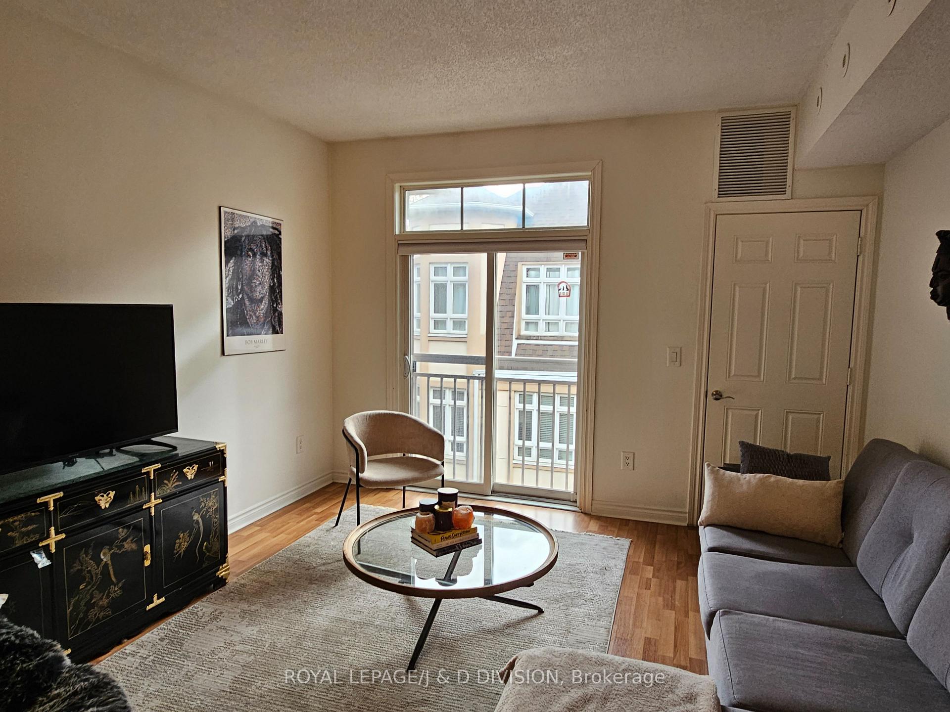 Photo 2 of Unit 9, 38 Gibson Avenue, North York, Weston — HOMEH