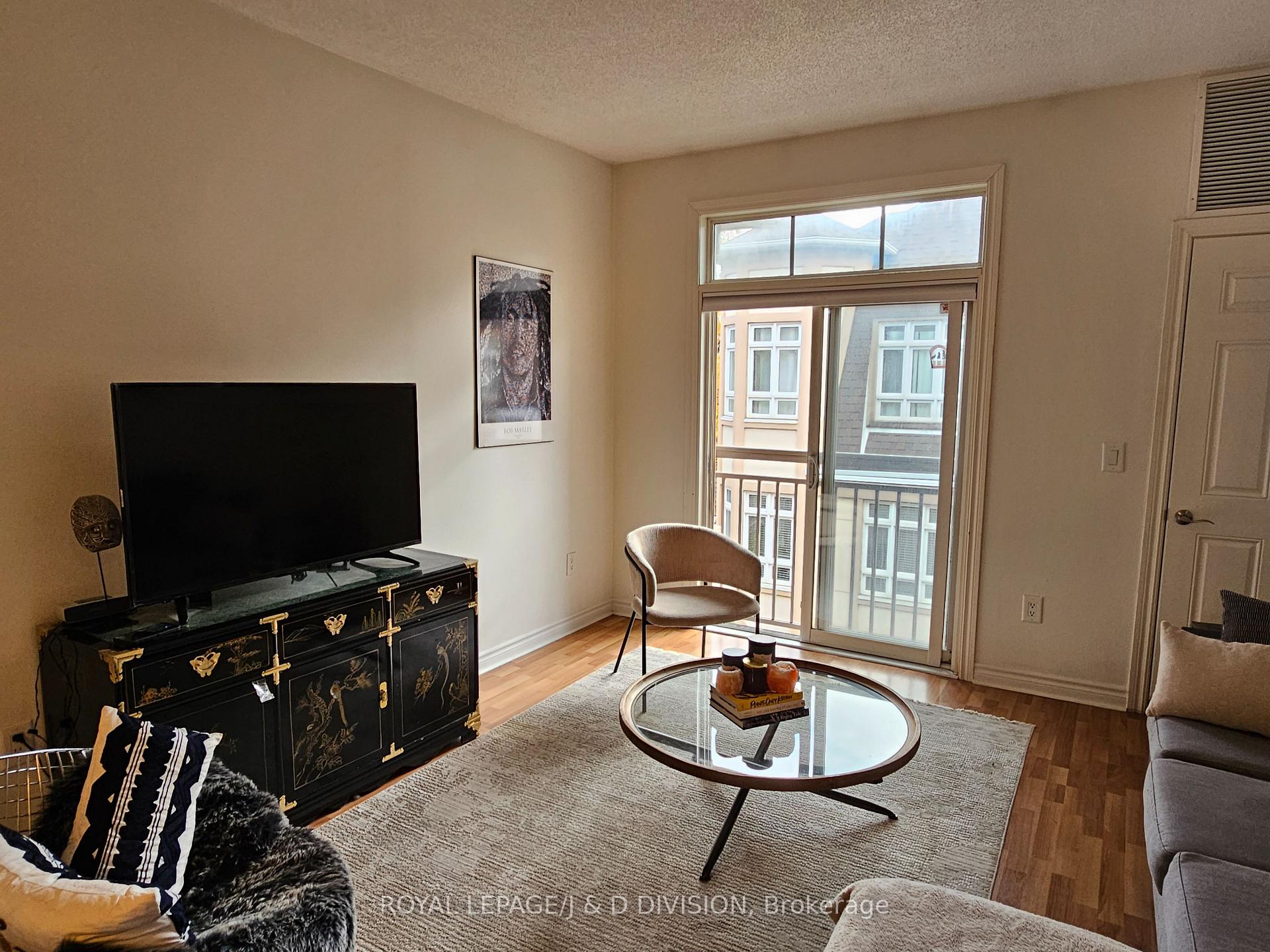 Photo 3 of Unit 9, 38 Gibson Avenue, North York, Weston — HOMEH