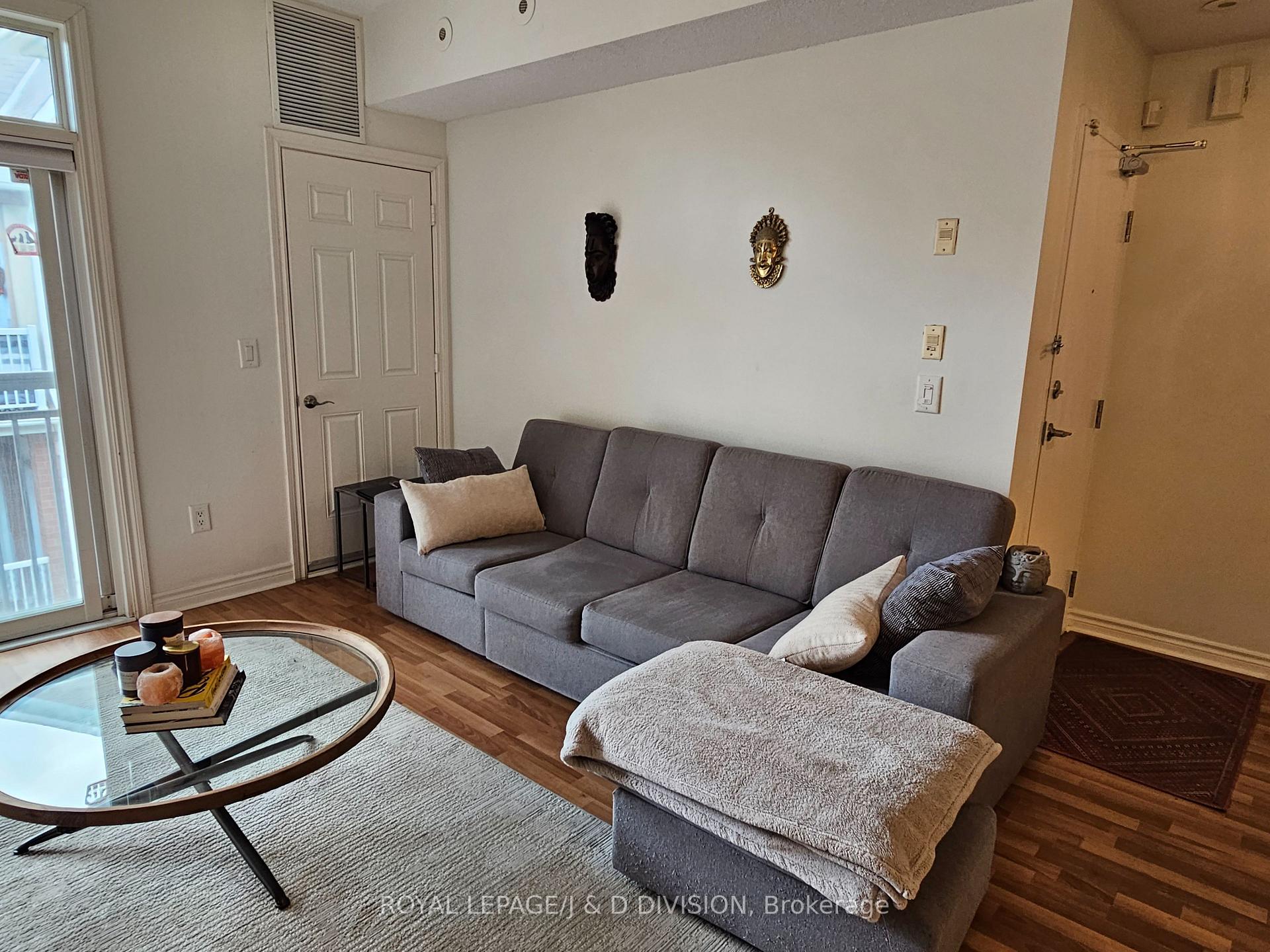 Photo 6 of Unit 9, 38 Gibson Avenue, North York, Weston — HOMEH