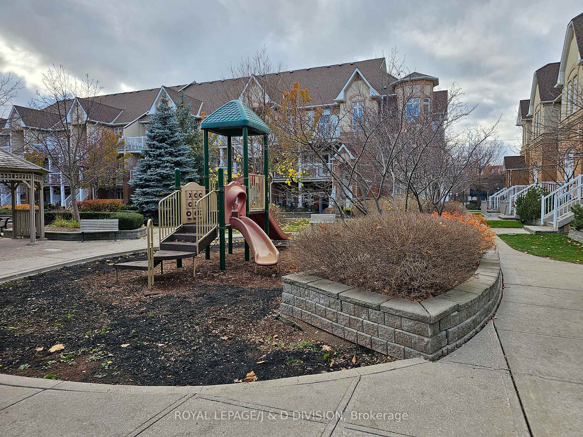 Photo 32 of Unit 9, 38 Gibson Avenue, North York, Weston — HOMEH