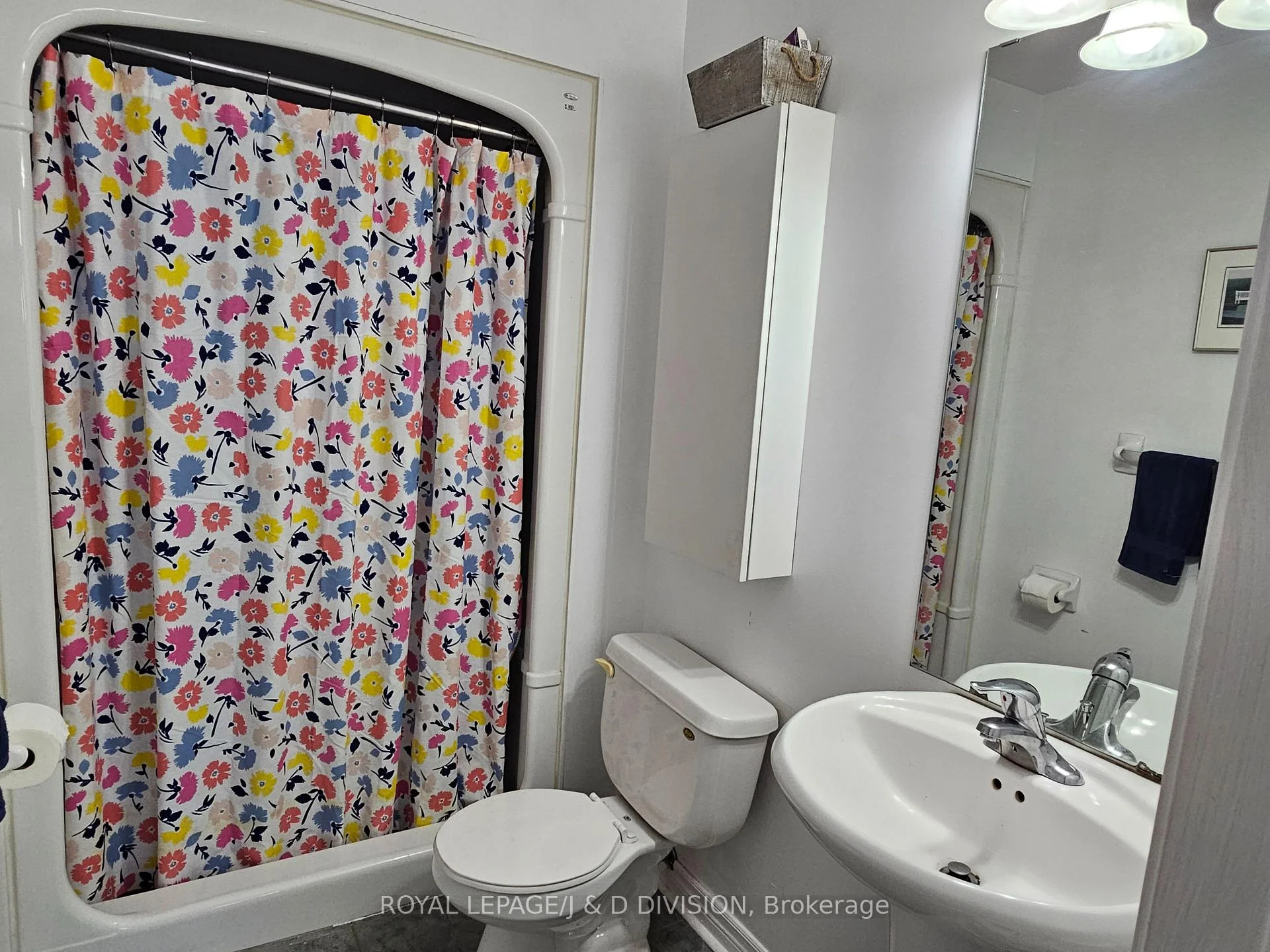 Photo 21 of Unit 9, 38 Gibson Avenue, North York, Weston — HOMEH