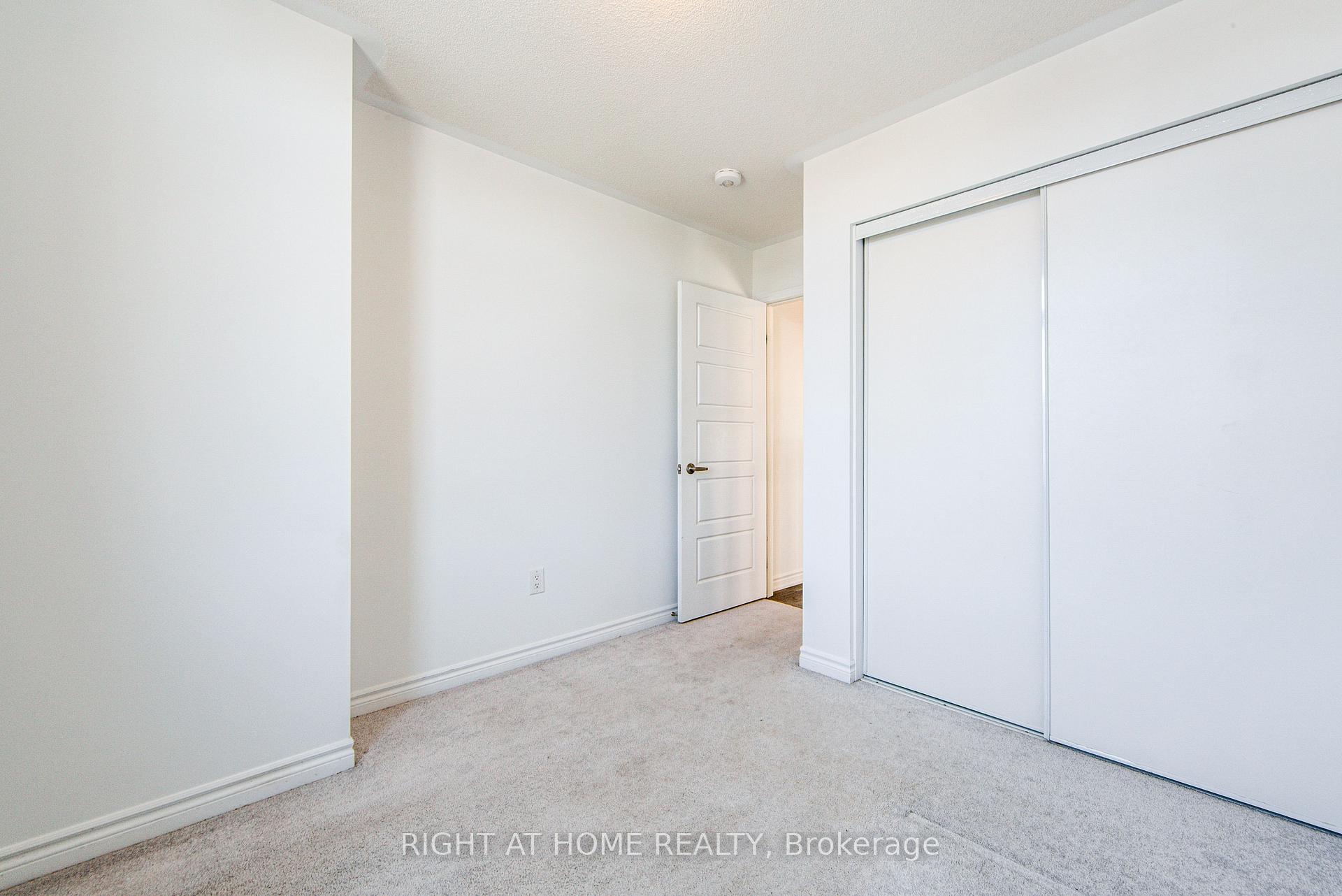 Photo 16 of 1270 Wintergreen Place, Milton, Cobban — HOMEH