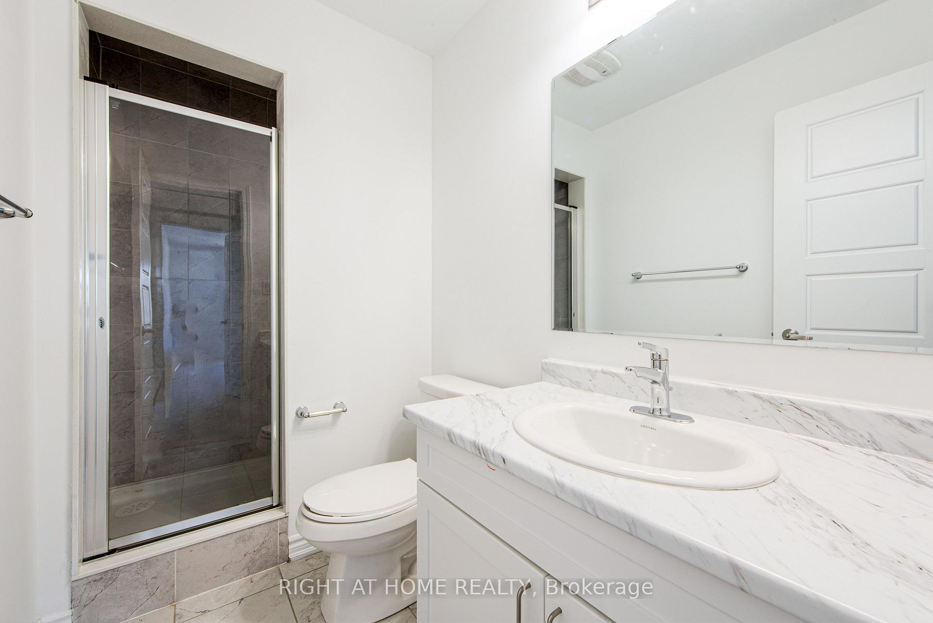 Photo 17 of 1270 Wintergreen Place, Milton, Cobban — HOMEH